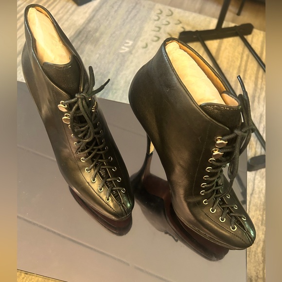 Black Ann Taylor Lace-up Platform Booties - Picture 2 of 5